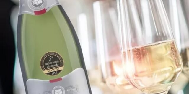 Espumante Casa Perini Moskatel 750 Ml