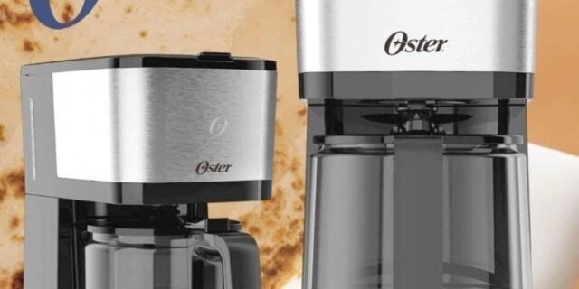 Cafeteira Oster Compacta OCAF300 600W 127V Inox