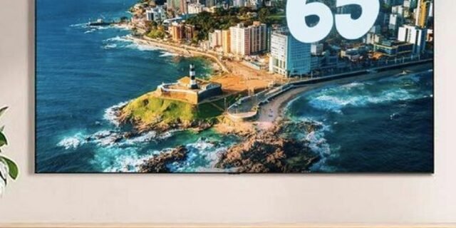 Smart TV Samsung Crystal UHD 4K 65″