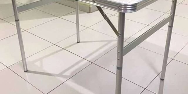 Mesa Dobrável De Alumínio Com Tampo De Mdf, 60 cm x 45 cm, Palisad