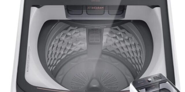 Máquina de Lavar 18kg Electrolux Premium Care cm Cesto Inox, Time Control e Sem Agitador (LEI18)