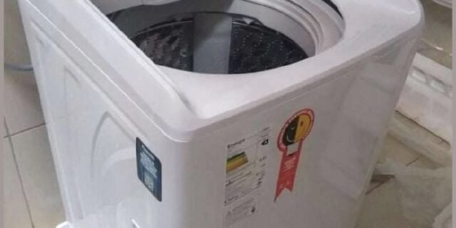 Lavadora de Roupas Panasonic NA-F120B1WA – 12Kg Cesto Inox 8 Programas de Lavagem Branca