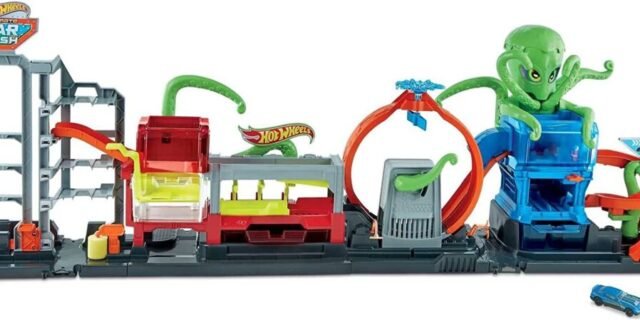 Lava-Rápido Ataque Extremo, Hot Wheels City, Mattel, Multicor