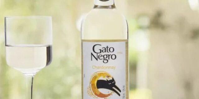 VINHO BRANCO GATO NEGRO CHARDONNAY 750 ML Gato Negro Chardonnay