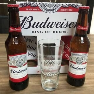 Kit Cerveja Budweiser 330ml 2 Un + Copo Budweiser Vidro 350ml 1 Un