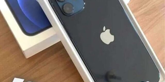 Apple iPhone 12 – 128 GB (2 Cores)