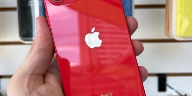 Apple iPhone 12 (64 GB) Vermelho