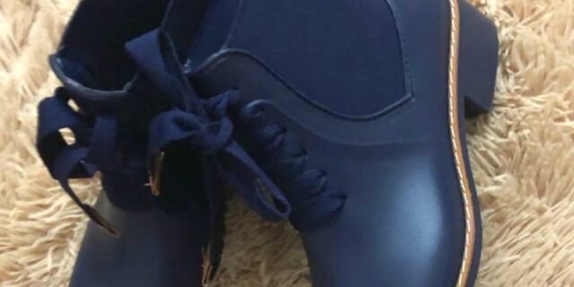 Bota Chelsea Colcci Gorgurão Preto