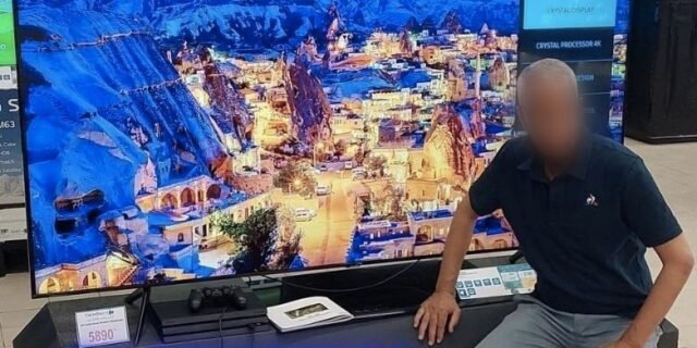 Smart TV LED 82″ UHD 4K Samsung 82TU8000