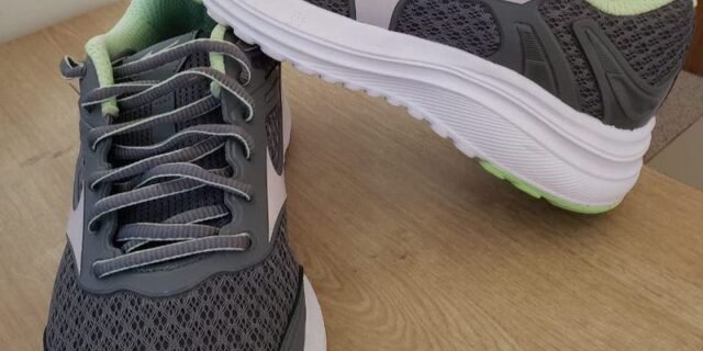 Tênis Mizuno Cometa Feminino – Chumbo