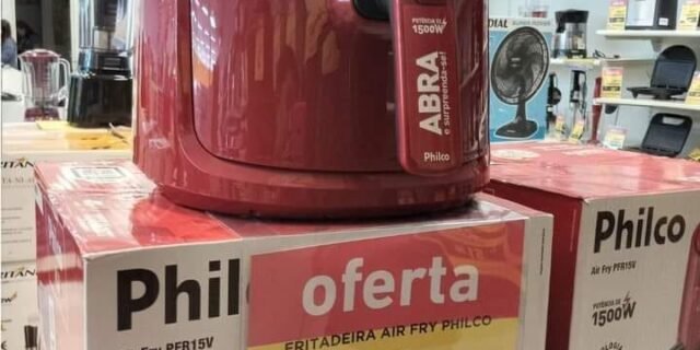 Fritadeira Elétrica sem Óleo/Air Fryer Philco – PFR15V Vermelha 3,2L com Timer