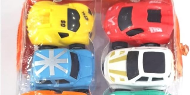 KIT COM 6 MINI CARRINHOS PULL BACK/FRICÇÃO COM BOLSA PORTÁTIL – CORRIDA