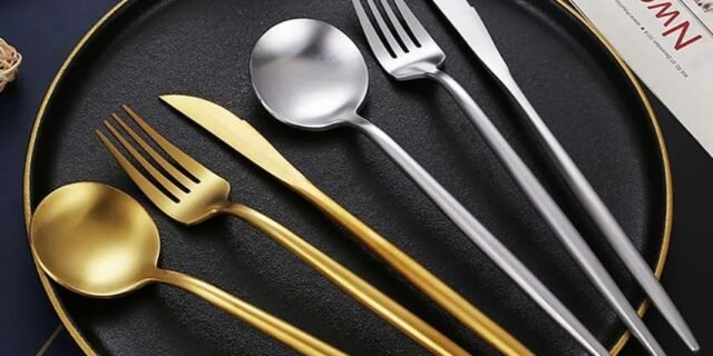 Talheres Inox 20 Peças Com Colher Garfo Faca Colher de Café e Garfo de Sobremesa (20 Peças Prata)