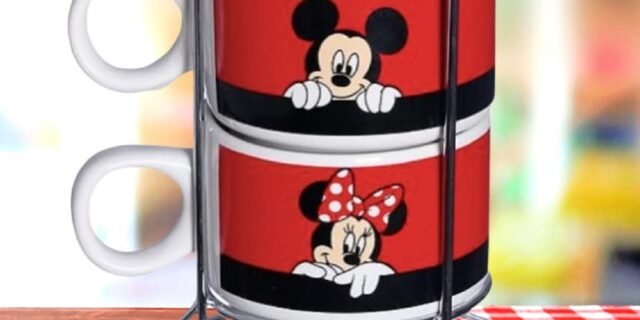 Torre c/ 2 Xícaras Mickey e Minnie – Disney – Zona Criativa
