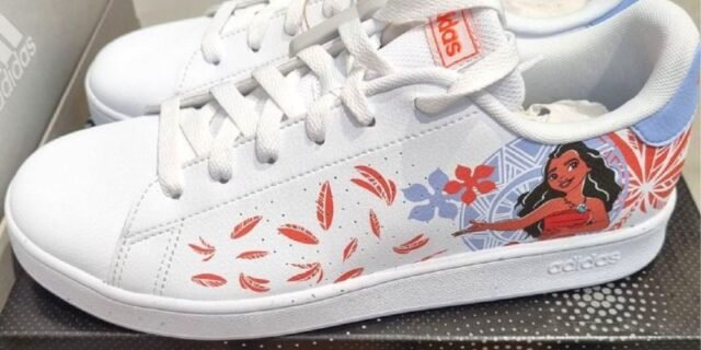 Tênis Infantil Adidas Advantage Moana