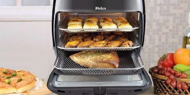 Fritadeira Philco Air Fryer 2 em 1 Oven 11L PFR2000P 127V