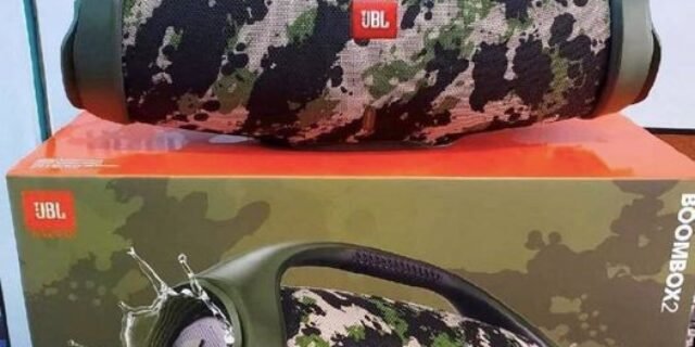 Caixa de Som JBL BOOMBOX 2 Camuflada