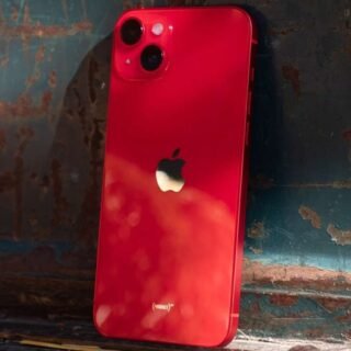 iPhone 14 Plus Apple (128GB) Red, Tela de 6,7″, 5G e Câmera de 12MP