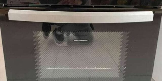 Forno de Embutir Elétrico Continental 50L com TOPLimpaFácil