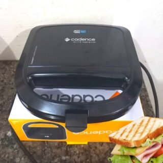 Sanduicheira Elétrica Cadence Toast & Grill, Preta, 750W