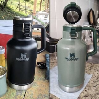 Growler Térmico Classic Stanley Nightfall | 1.9L