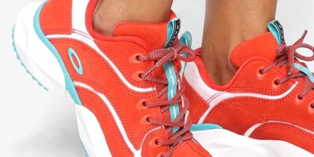 Tênis Oakley Couro Flak II Snkr