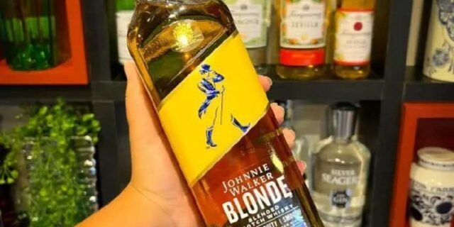 Whisky Johnnie Walker Blonde 750ml