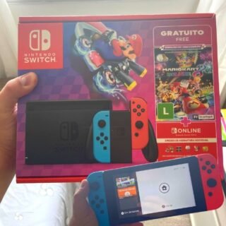 Console Nintendo Switch Joy-Con + Mario Kart 8 Digital + 3 Meses Assinatura Nintendo Switch Online