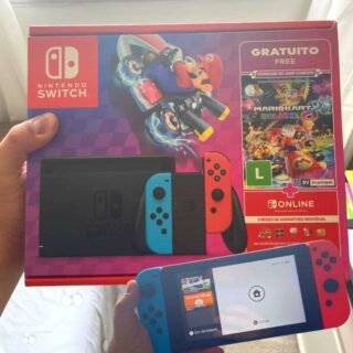Console Nintendo Switch Joy-Con + Mario Kart 8 Digital + 3 Meses Assinatura Nintendo Switch Online
