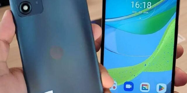 Smartphone Motorola Moto E13, 64GB, 4GB RAM