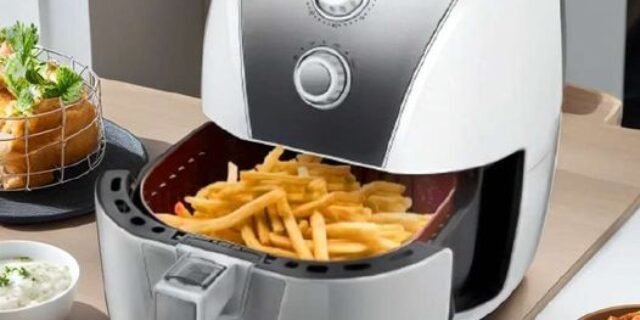 Fritadeira Air Fryer Britânia 5L Branca Redstone 1500W