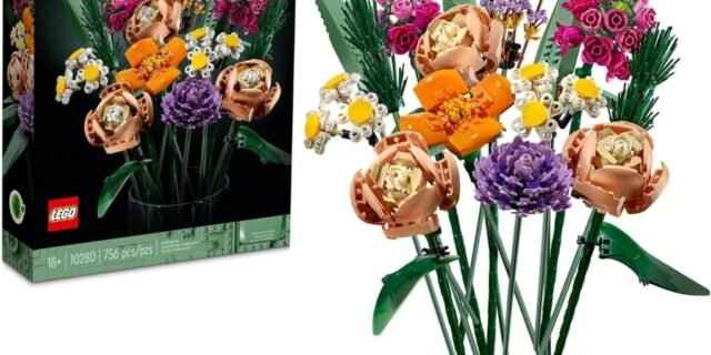 10280 LEGO® Buquê de Flores; Kit de Construção (756 peças)