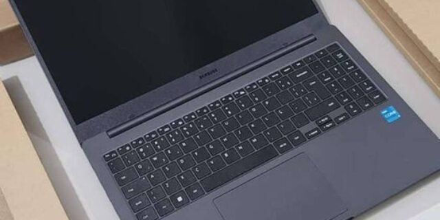 Notebook Samsung Galaxy Book2 Intel Core I3-1215u, Windows 11 Home, 8gb, 256gb Ssd, 15.6” Full Hd Led