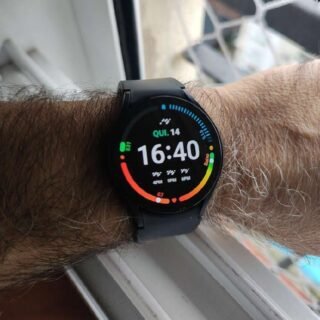 Samsung Galaxy Watch6 BT 40mm Tela Super AMOLED de 1.31″ Grafite