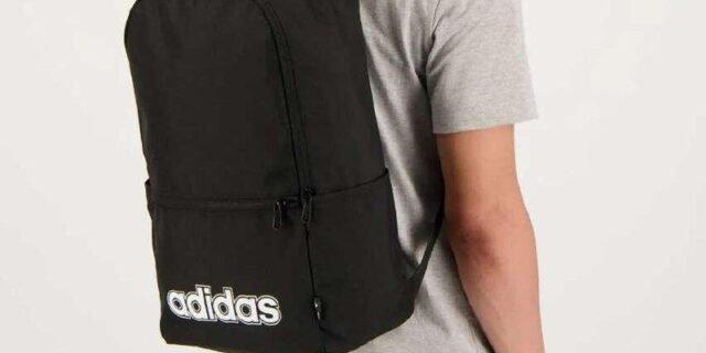 Mochila Adidas Classica Linear Day
