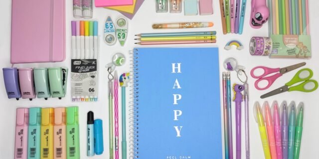 Desconto progressivo em material escolar