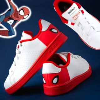 Tênis Infantil Adidas Advantage Homem-Aranha ou Moana