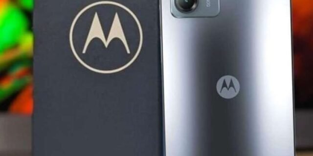 Smartphone Moto G14 128GB 4GB RAM (2 Cores)