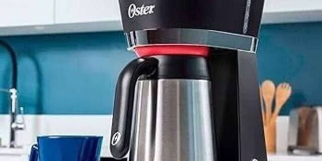 Cafeteira Oster Black Com Jarra Térmica, 0,7l, Preto/inox, 600w, Ocaf400