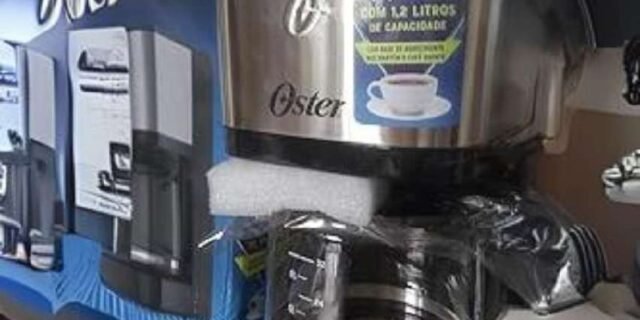 Cafeteira Oster Inox, 1,2L, 110V, Preto/Inox, 750W