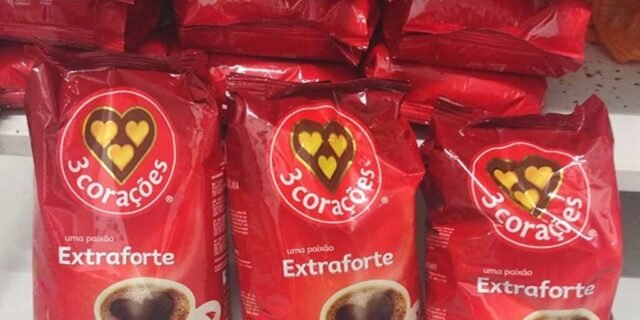 Pack de Café Torrado e Moído Extra Forte, Pacote 500g, 10 unidades, 3 Corações