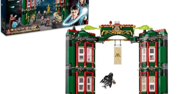 76403 LEGO® Harry Potter™ O Ministério da Magia™; Kit de Construção (990 peças)