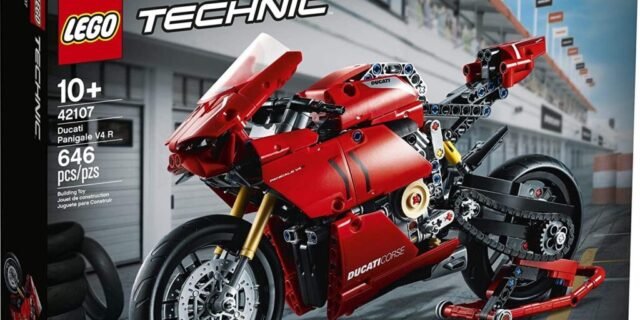 42107 LEGO® Technic™ Ducati Panigale V4 R, Kit de Construção (646 peças)