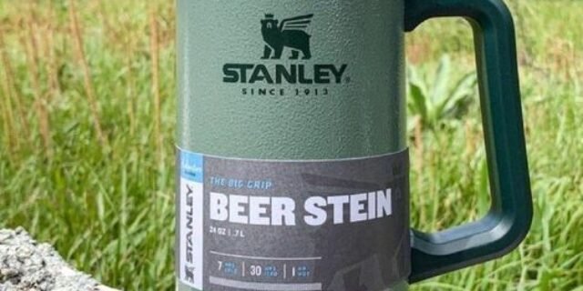 Caneca térmica de cerveja Stanley|0,709L (Várias Cores)