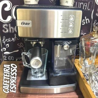 Cafeteira Espresso Oster Nova PrimaLatte Inox 127V