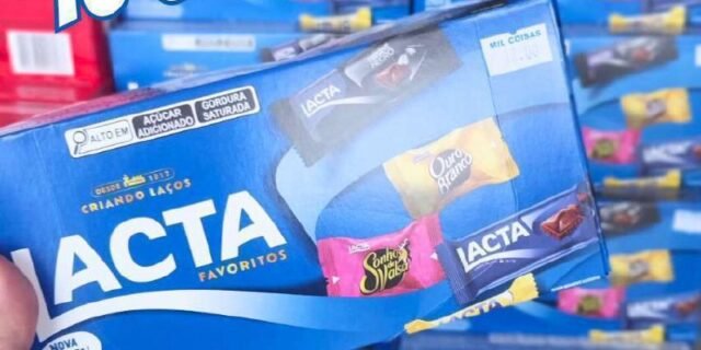 Kit Caixa de Bombom Lacta Favoritos 250,6g – 10 Unidades