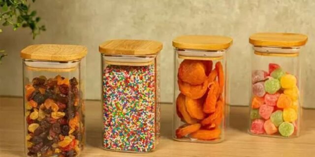 Kit 4 Potes de Vidro Tampa Bambu Quadrado Flat 250ml Oikos