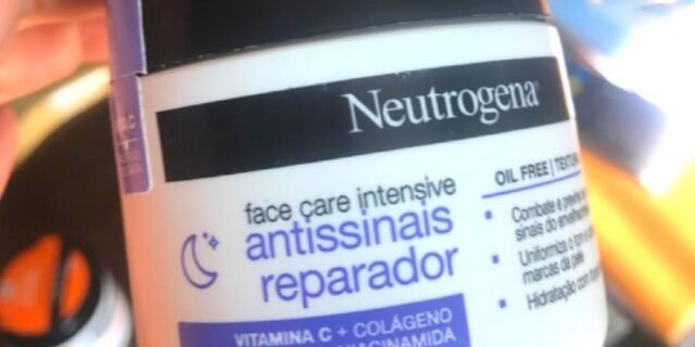 Neutrogena Hidratante Facial Antissinais Reparado Face Care Intensive, 100g