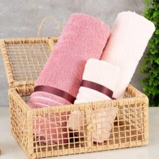 Jogo de Toalhas de Banho Karsten Otto 3 Peças (2 Opções)