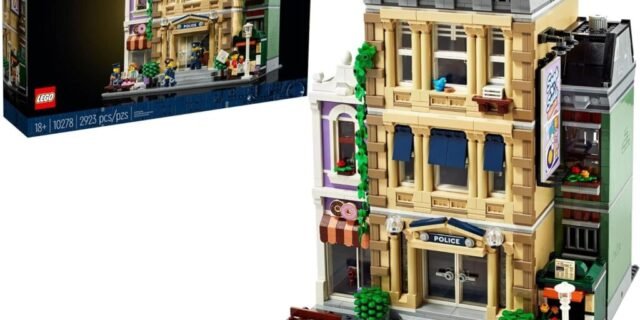 10278 LEGO® Delegacia de Polícia, Kit de Construção (2923 peças)